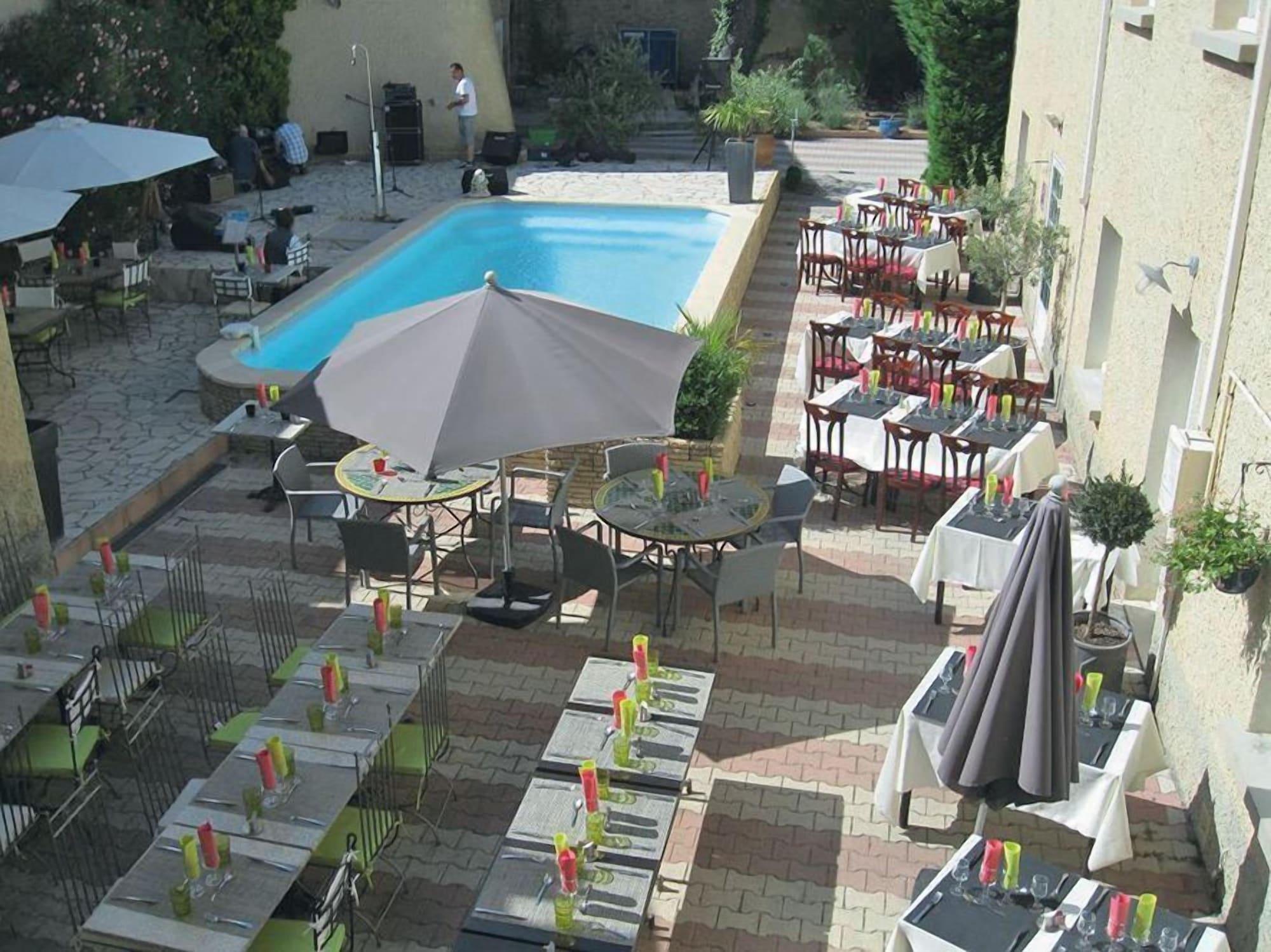 Hotel La Bastide D'Entraigues Екстер'єр фото