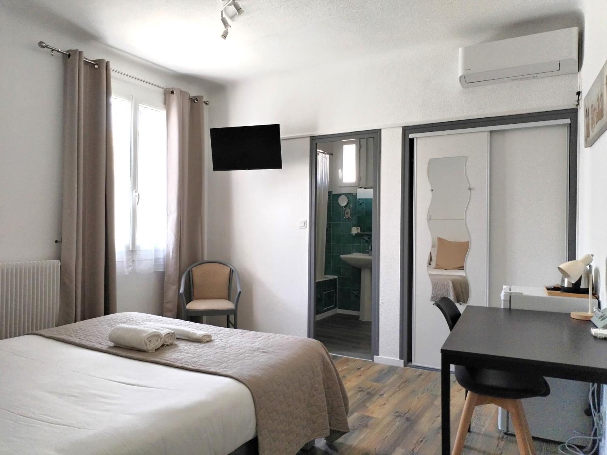 Hotel La Bastide D'Entraigues Екстер'єр фото