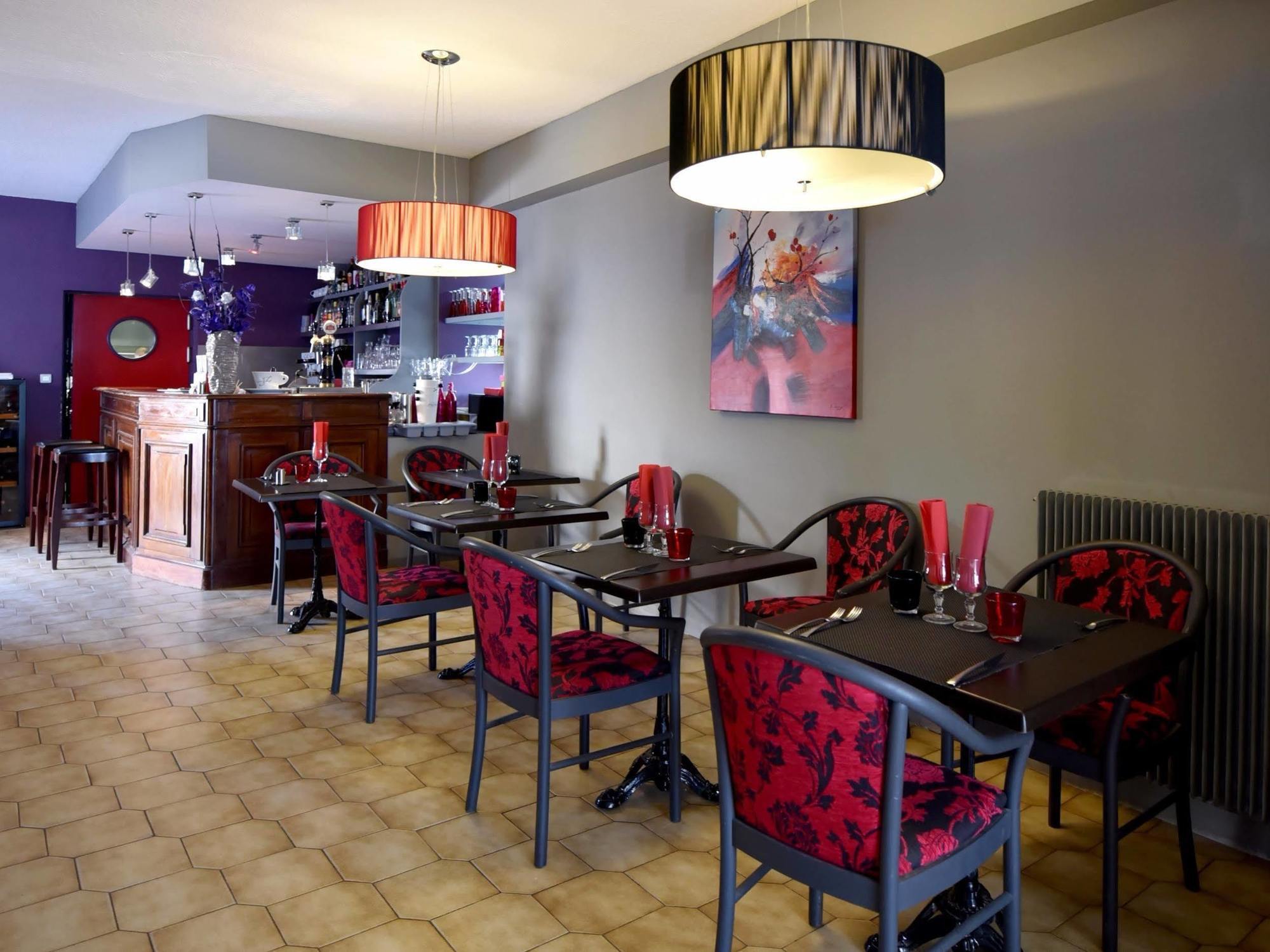 Hotel La Bastide D'Entraigues Екстер'єр фото